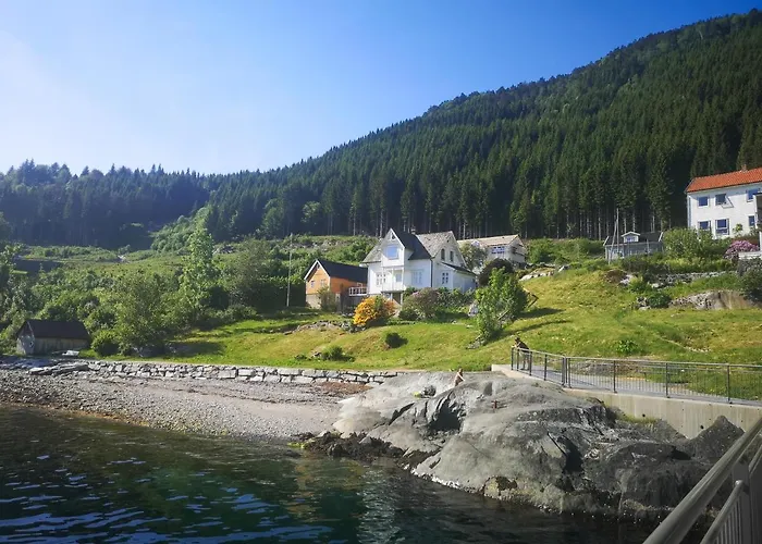 Med Badestamp Nyaraló